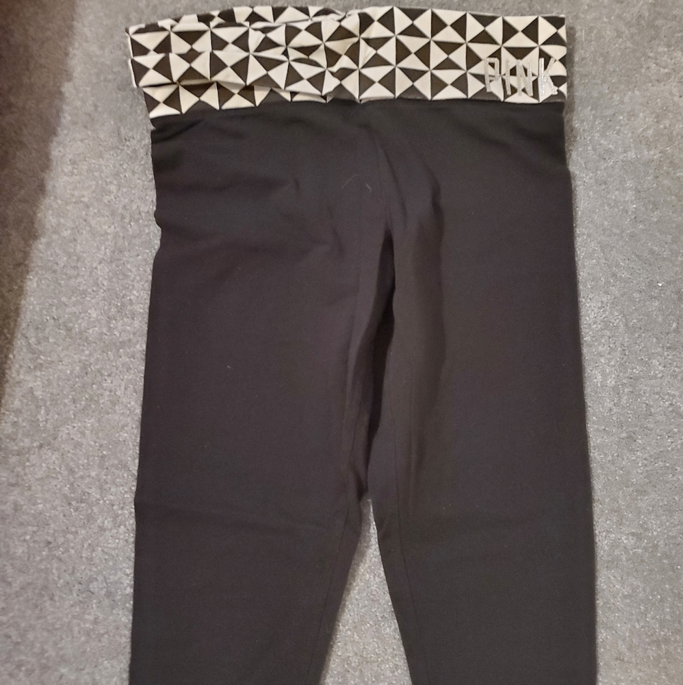 Pink crop yoga pants